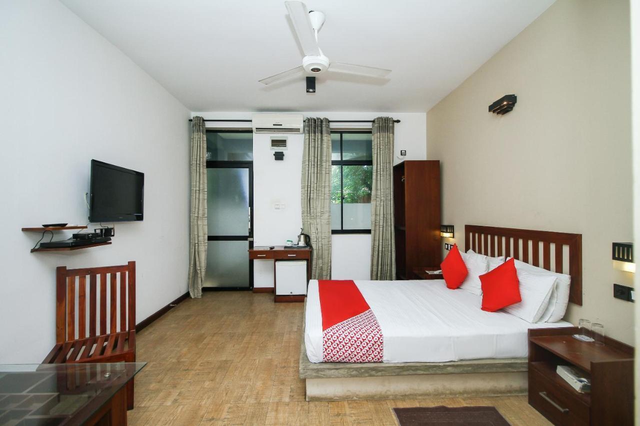 Oyo 471 Randiya Hotel Moratuwa Εξωτερικό φωτογραφία