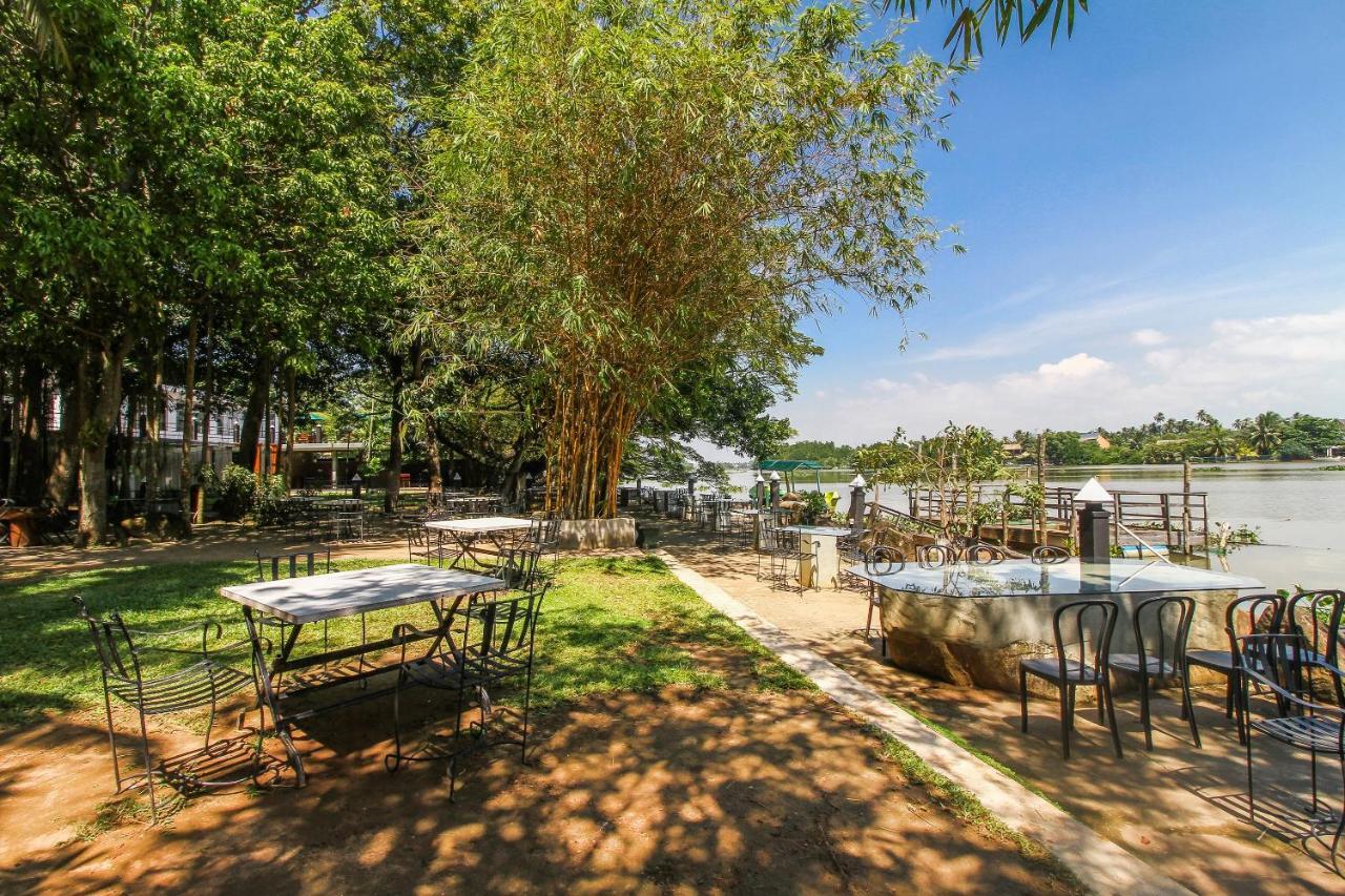 Oyo 471 Randiya Hotel Moratuwa Εξωτερικό φωτογραφία